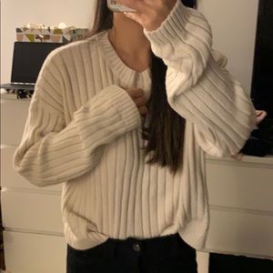 Cream pacsun sweater